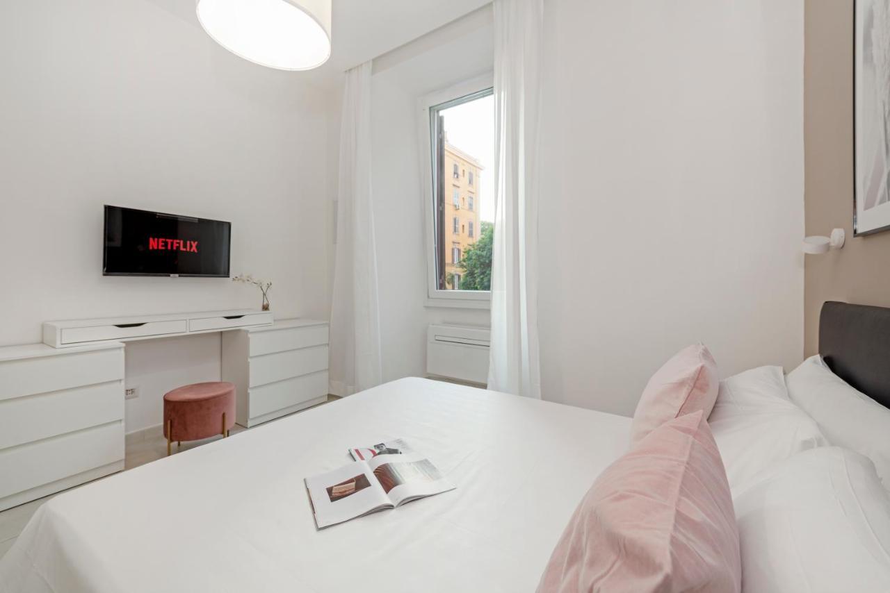 Apartmán White Flat Santa Croce Řím Exteriér fotografie