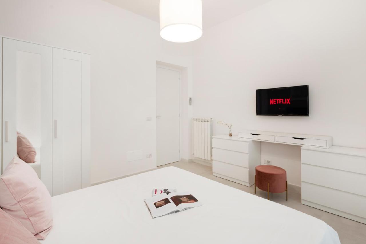 Apartmán White Flat Santa Croce Řím Exteriér fotografie